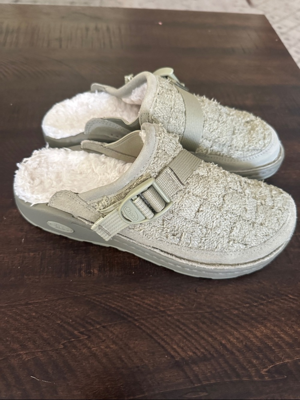 Chaco Women’s Clogs